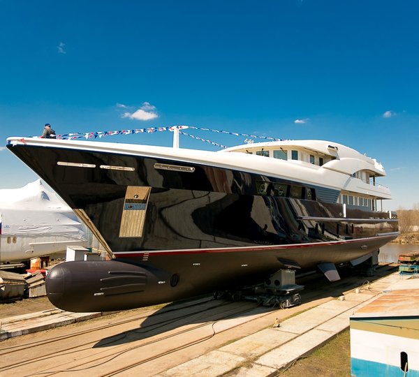 Luxury superyacht TM47-2