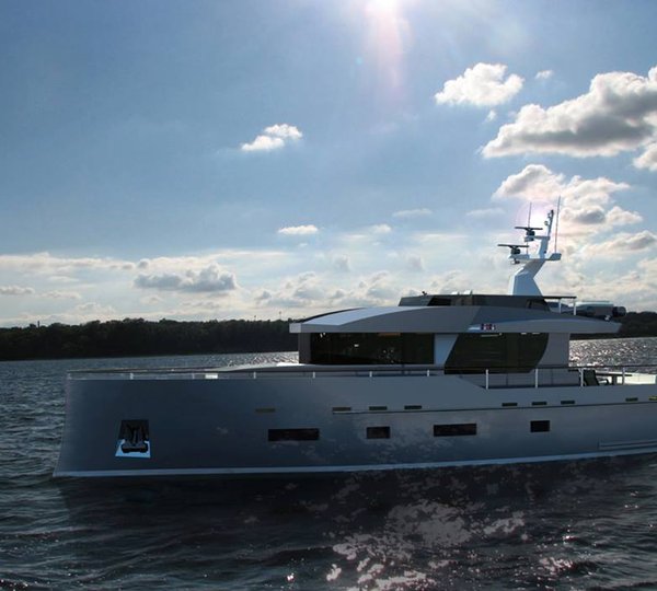 Luxury yacht Bering 70 - side view