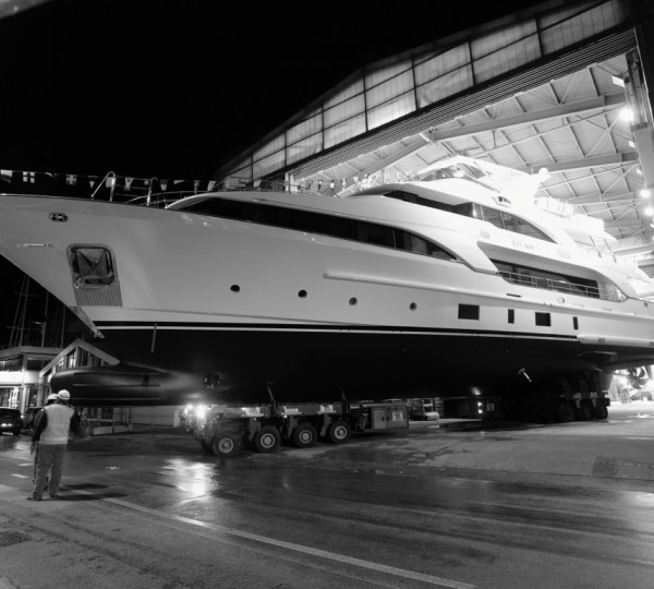 Luxury yacht DYNA launched