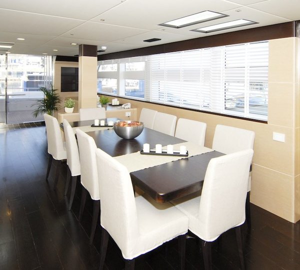 Luxury yacht OLIBAMO - dining
