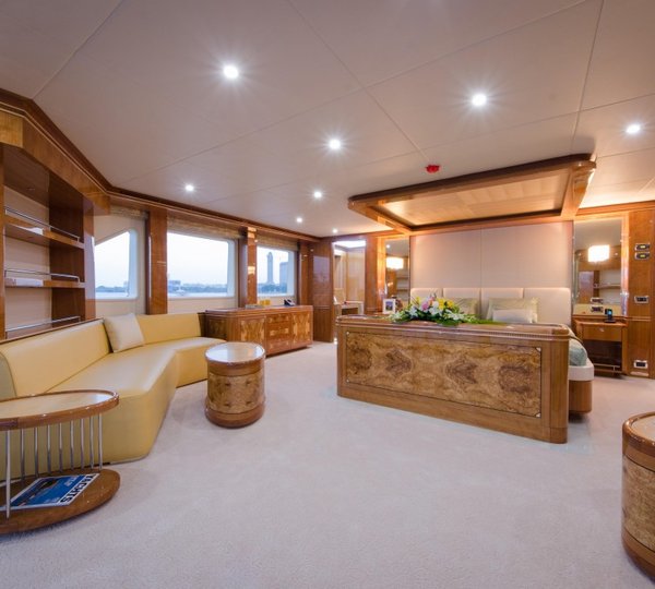 Luxury yacht Sehamia - owners stateroom