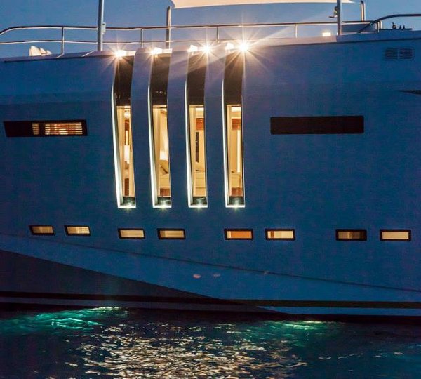 Luxury yacht Vellmari - Copyright- Alberto Cocchi