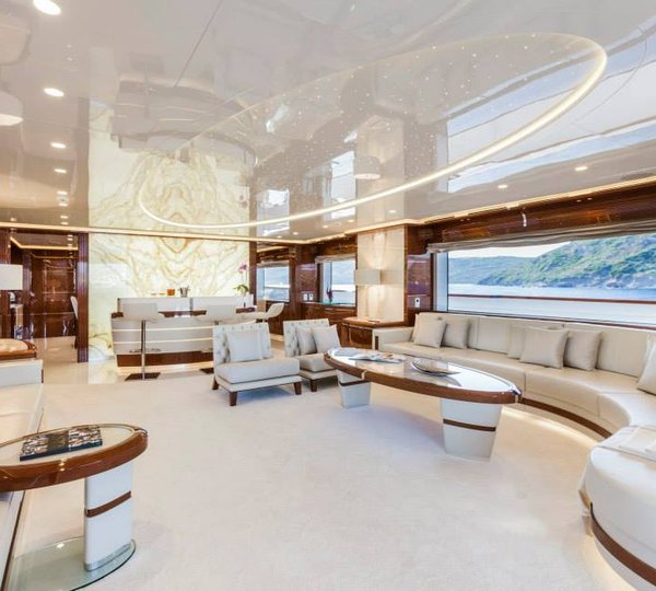 Luxury yacht Vellmari by Rossinavi - Salon - Copyright- Alberto Cocchi