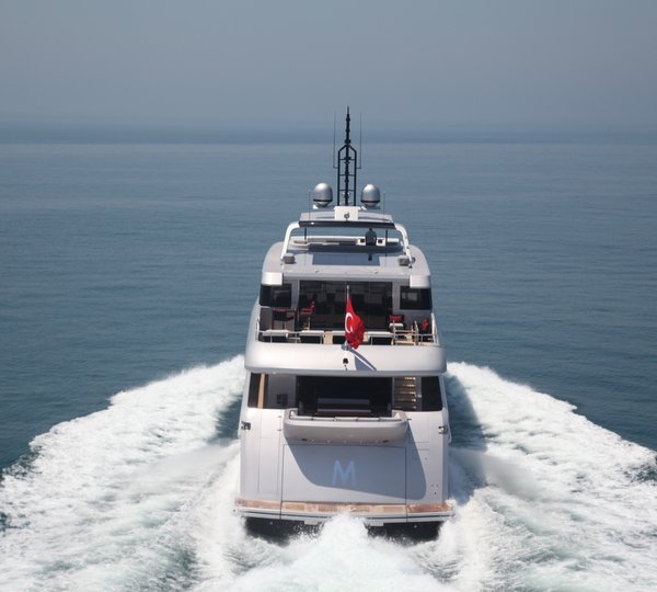 M superyacht - rear view-001