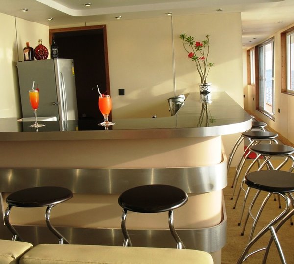 MALDIVE MOSIAQUE - Bar