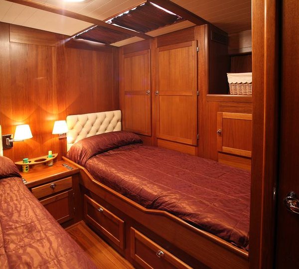 MARELLA - A Guest Twin