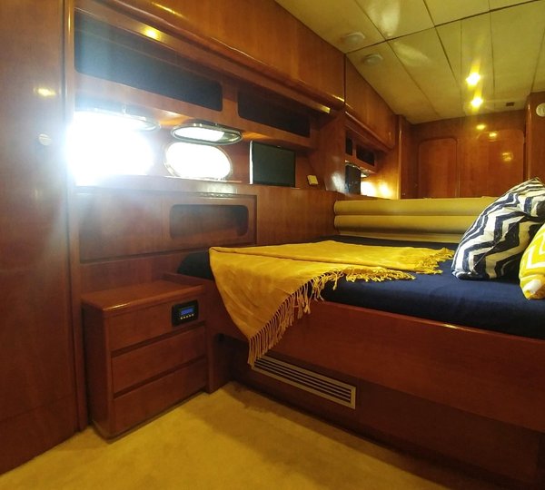 MIS MOONDANCE - Guest cabin