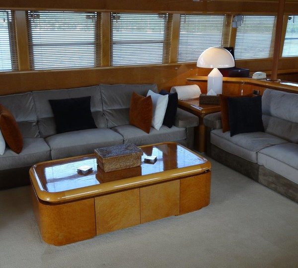 MISS DANA - Salon Seating