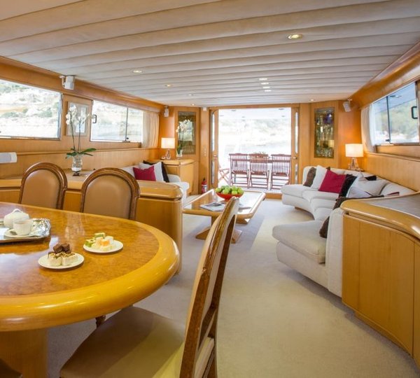 MY ACE SIX - Salon and dining