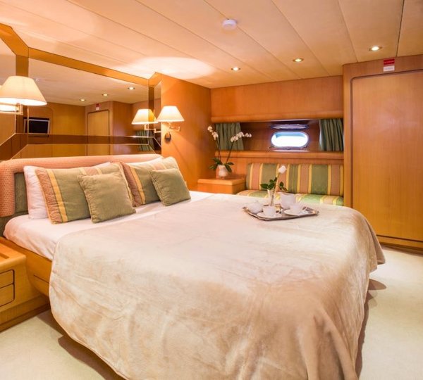 MY ACE SIX - VIP cabin