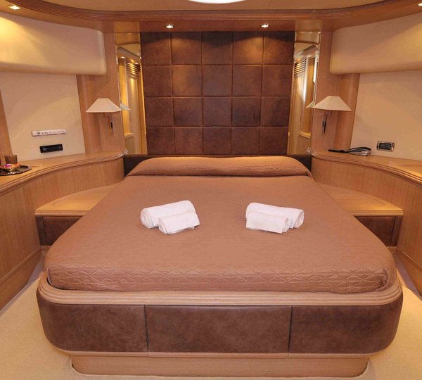 MY AMIR III - VIP cabin