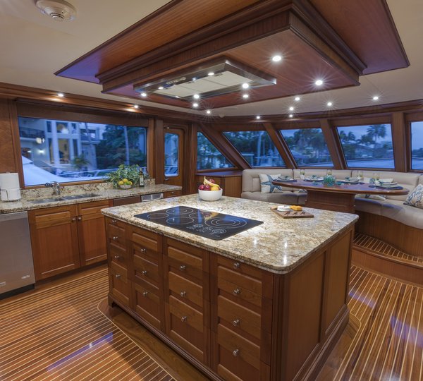 MY ANNDRIANNA - Country galley