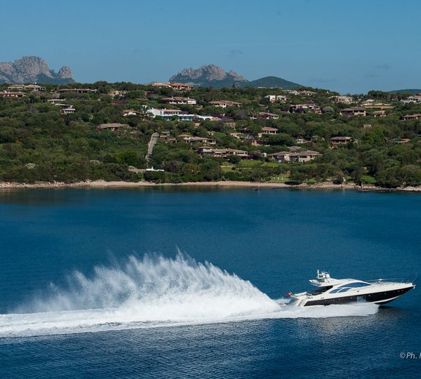 MY CHIMERA - Cruising