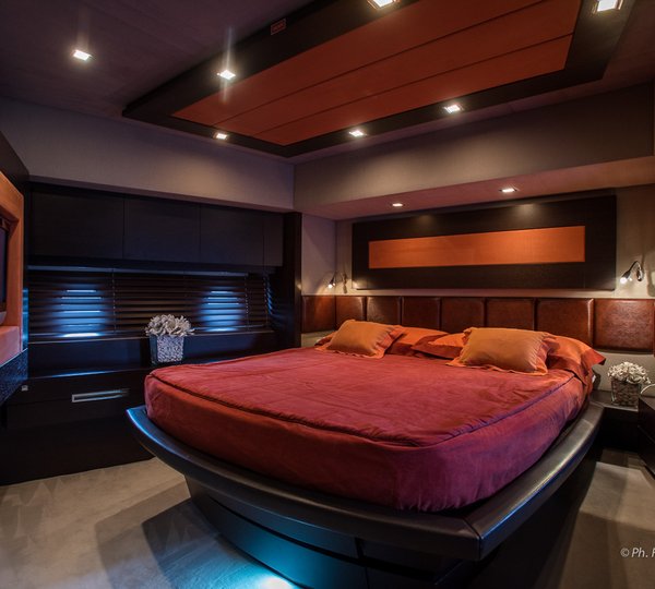 MY CHIMERA - VIP cabin