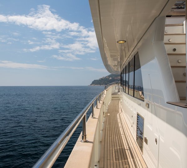 MY DESTINY - Side deck