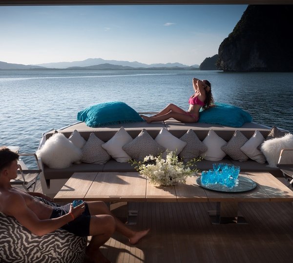 MY DOLCE VITA - Aft deck sunning