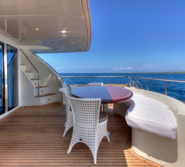 MY DREAM - Aft deck 2