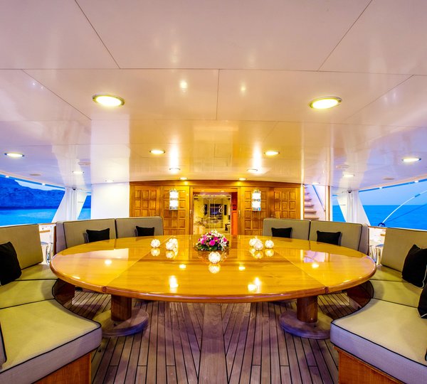 MY ESMERALDA - Main deck dining