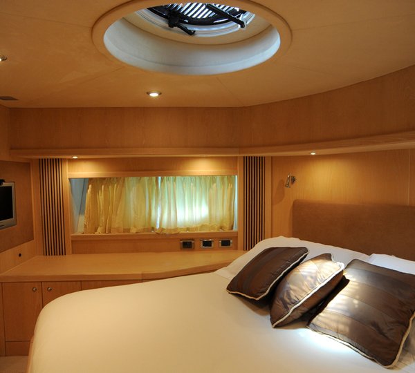 MY GIGIOLE - VIP cabin