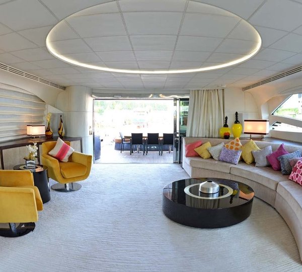 MY GINGER Pershing 115 -  Main Salon