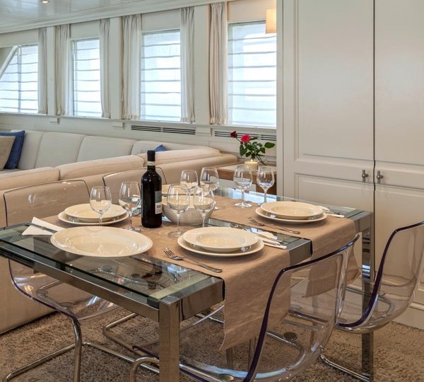 MY HARMONYA - Formal dining