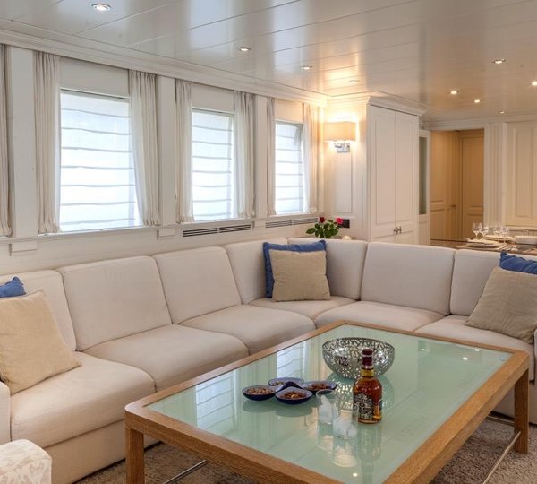 MY HARMONYA - Salon lounge