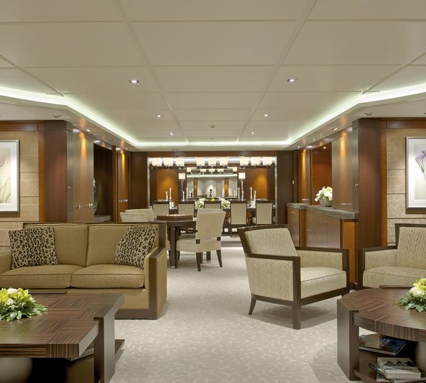 MY HUNTRESS - Salon 2