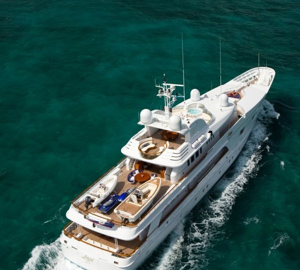 MY LADY M II - Aerial