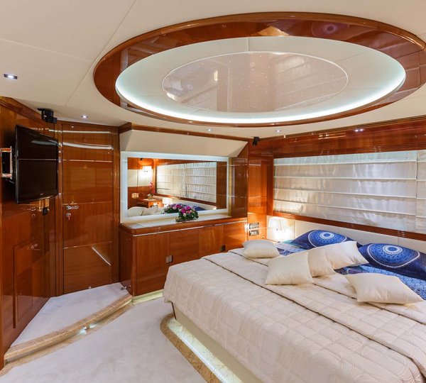 MY LADY MURA - Master cabin