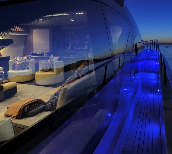 MY LEONARDO - Side deck