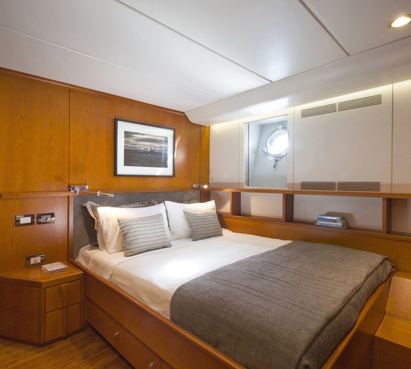 MY LIBRA Y- Guest cabin lower deck