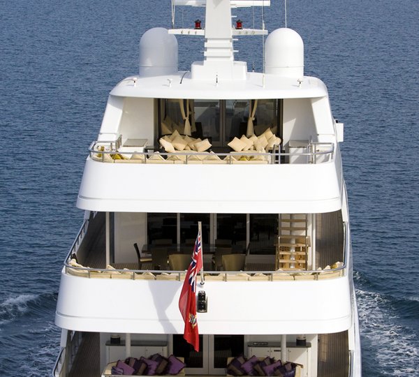 MY LITTLE VIOLET - Aerial view