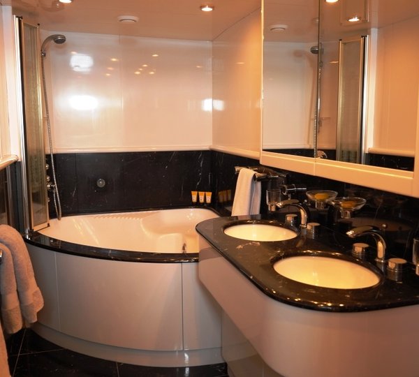 MY MOONRAKER - Master en-suite