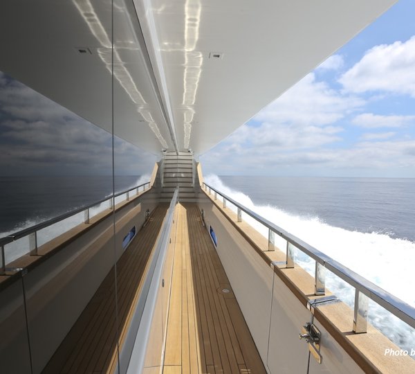 MY OURANOS - Side deck