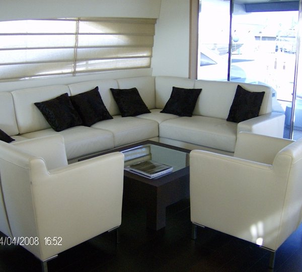 MY PETER K -  Salon Seating