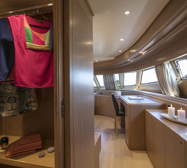 MY RINI V - Master entrance