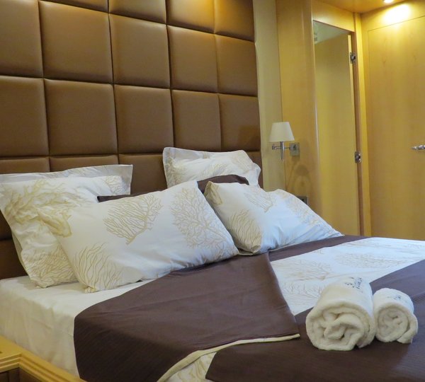 MY SANTA LUCIA FAST - Master