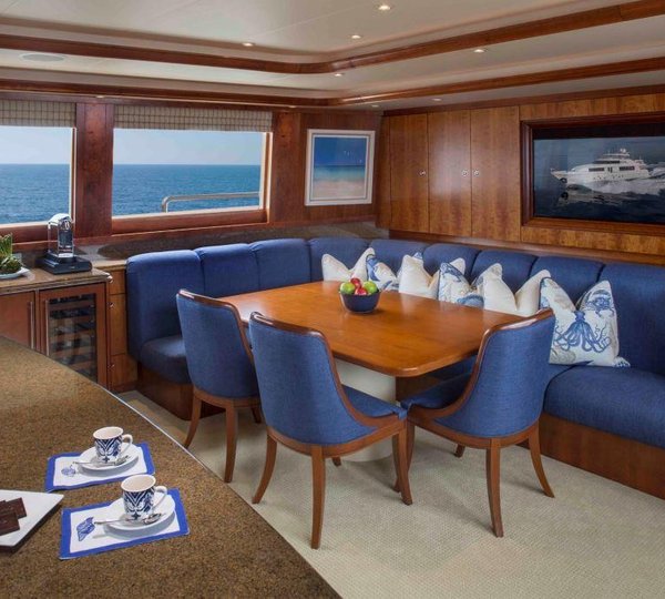 MY SHARON LEE - Casual dining