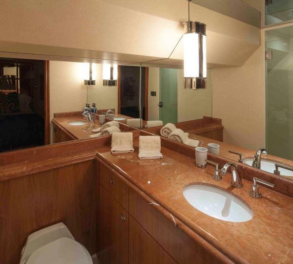 MY SHARON LEE - Guest ensuite