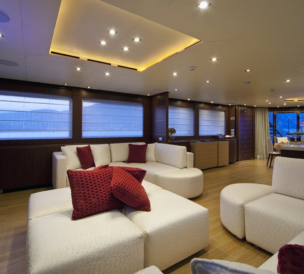 MY SOIREE - Salon view