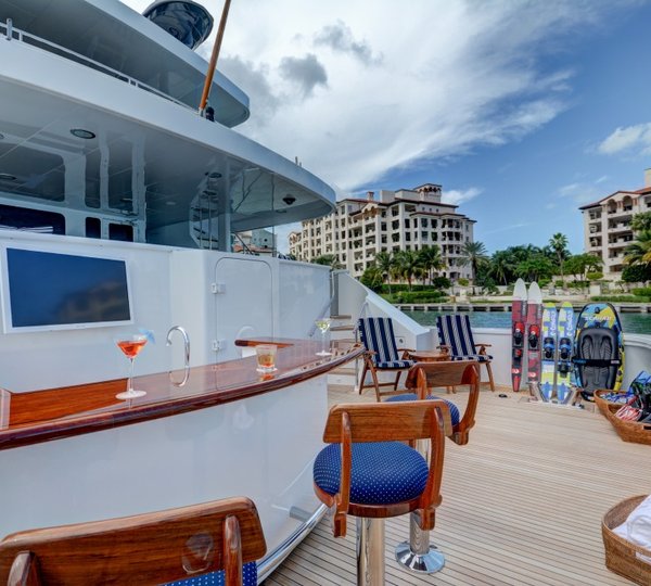 MY THEMIS - Teak beach