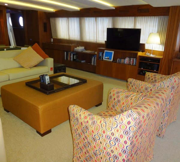 MY VINTAGE -  Salon View 2