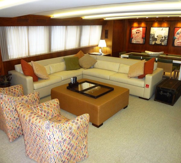 MY VINTAGE -  Salon View 3