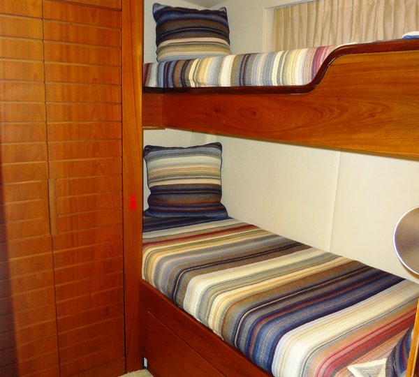 MY VINTAGE -  Twin Cabin