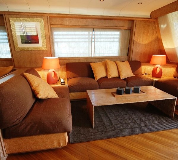 Mablu - Salon View 2