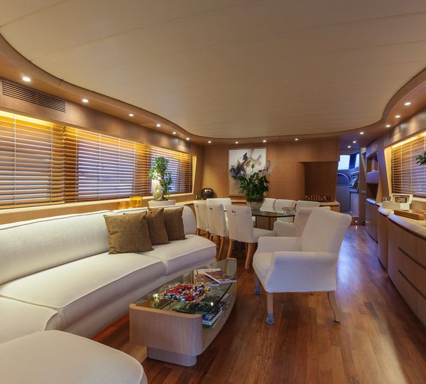 Maiora Yacht SANDS 1 - Main Salon