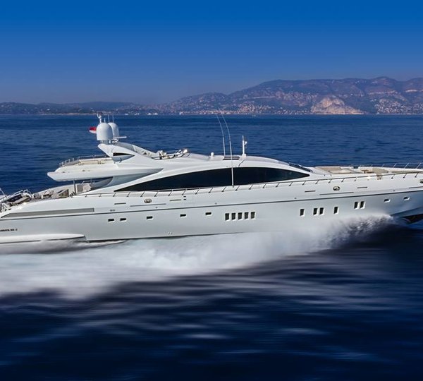 Mangusta 165E super yacht Moonraker