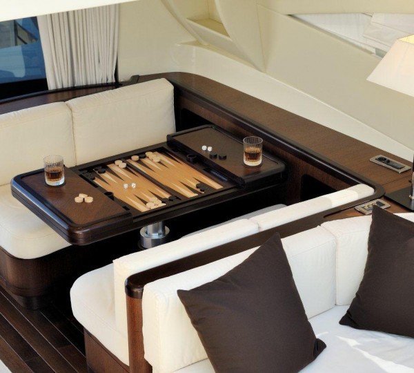 Mangusta 92 SCRATCH -  Salon Card Table