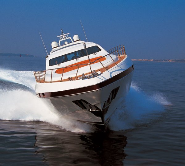 Mangusta Illusion 92 - bow