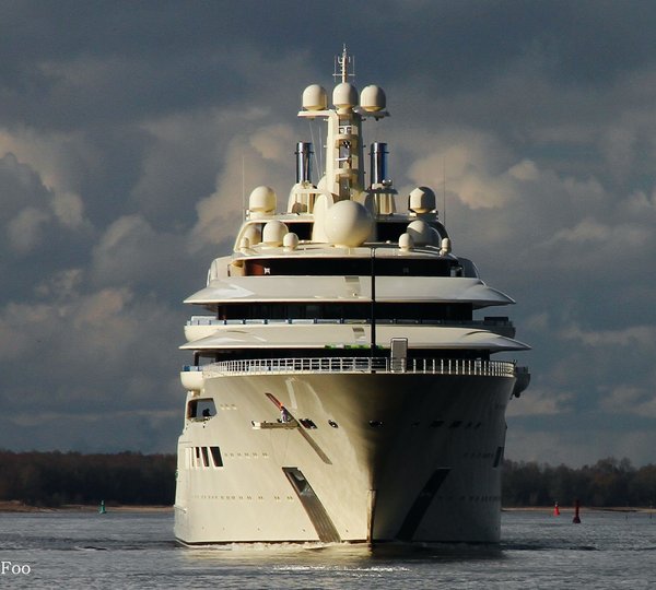 Mega yacht DILBAR - Photo by DiFooll